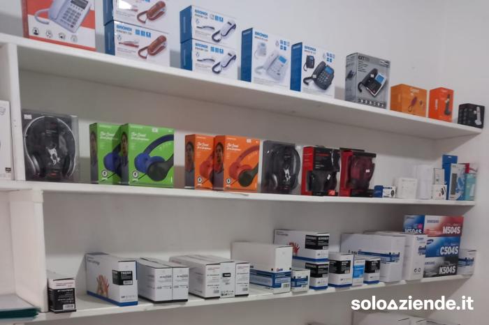 Vendita Commercio al dettaglio non alimentare ATTIVITA COMMERCIALE IN VENDITA a Pavia (PV)